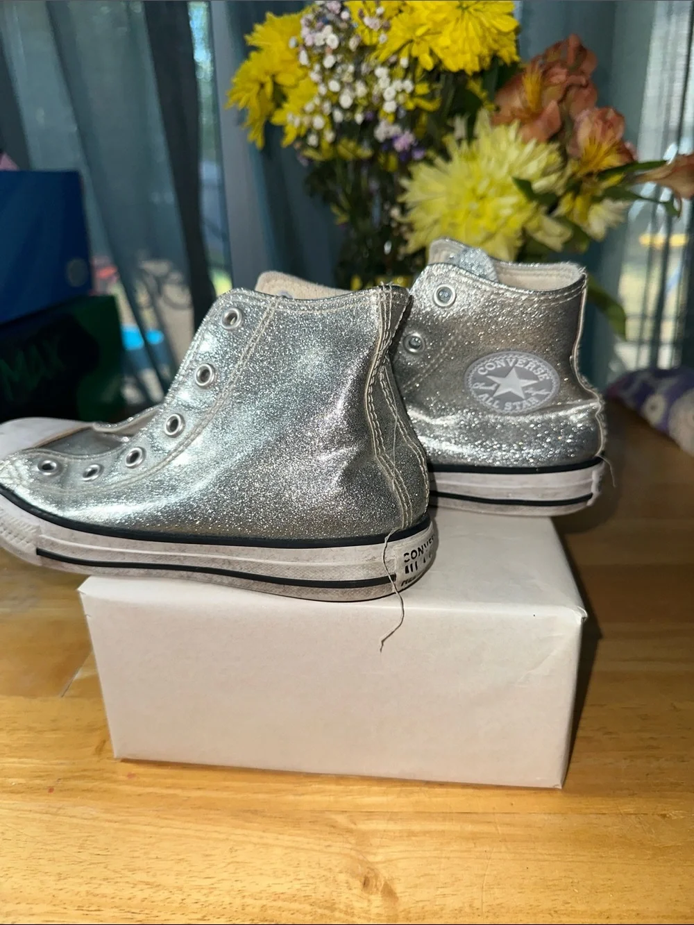 Converse shimmery silver